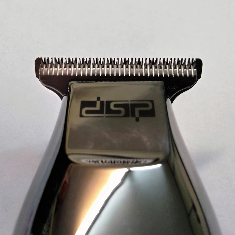 خرید ماشین اصلاح موی سر و صورت DSP 7000 مدل 90286 اورجینال هولوگرام سمت راست 6 خرید ماشین اصلاح موی سر و صورت DSP 7000 مدل 90286 اورجینال هولوگرام سمت راست